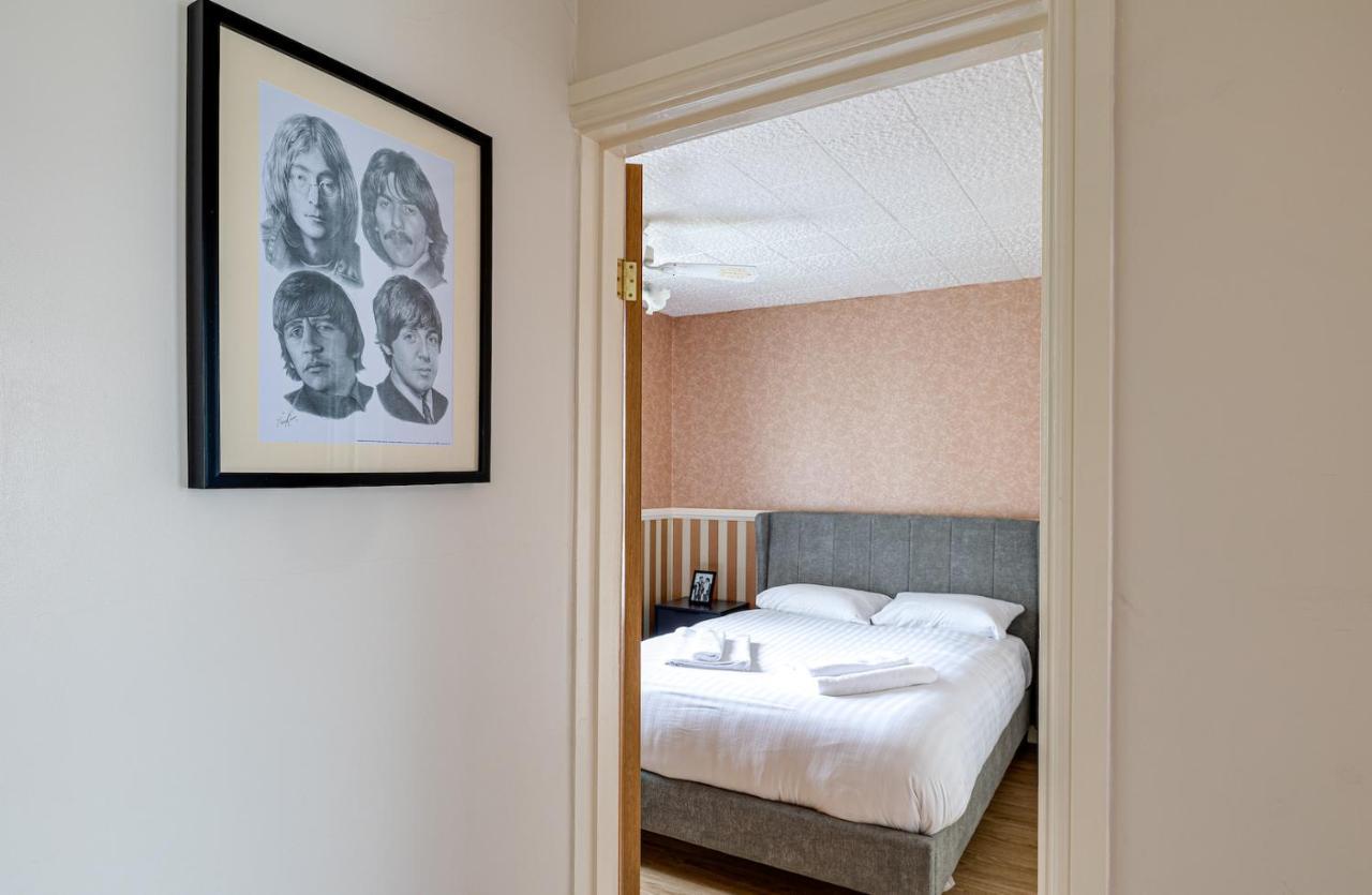 George Harrison'S Former 3Bed Home In Liverpool Speke Eksteriør billede